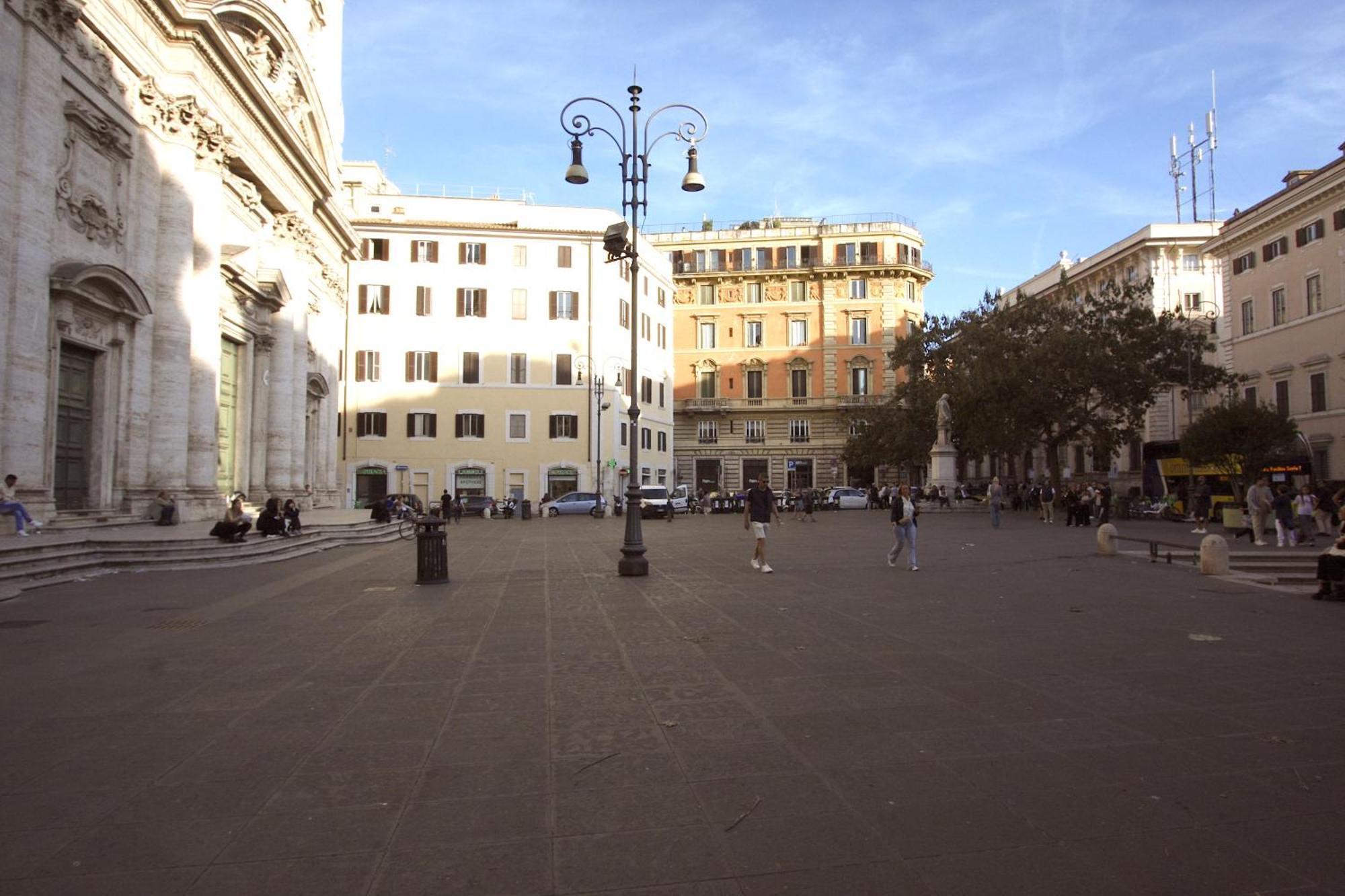 Lovely In Campo De Fiori Appartamento Roma
